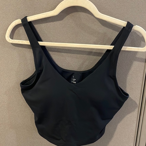 dragon fit Tops - Black crop top with built in bra